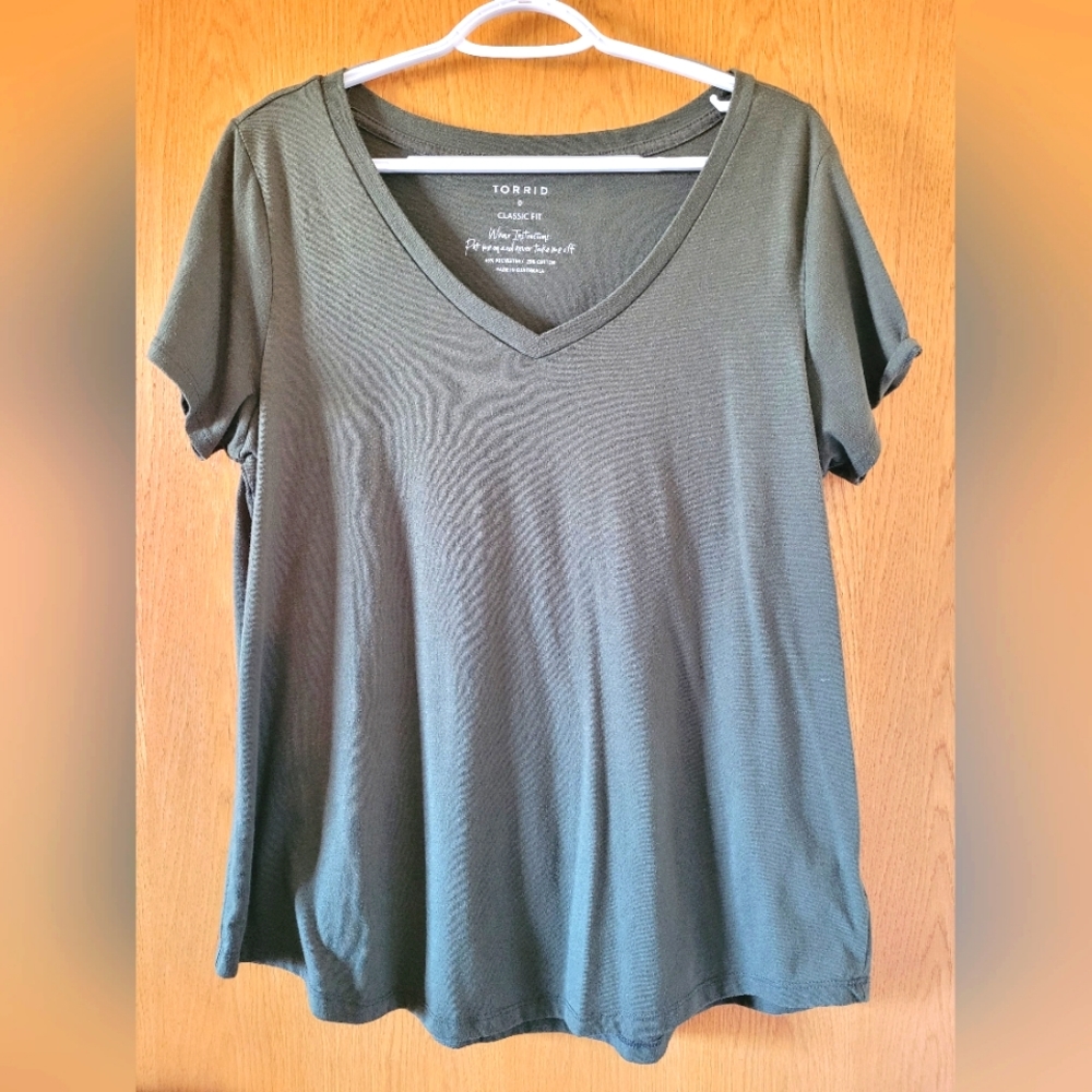 Torrid women's olive V-neck T-shirt